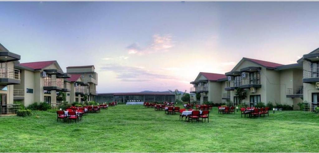 Bandipur Wildlife Resort & Spa, Бандипур Экстерьер фото